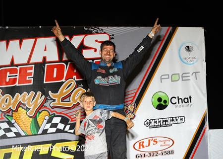 Tad Pospisil takes checkered flag in Malvern Bank season finale at Adams County