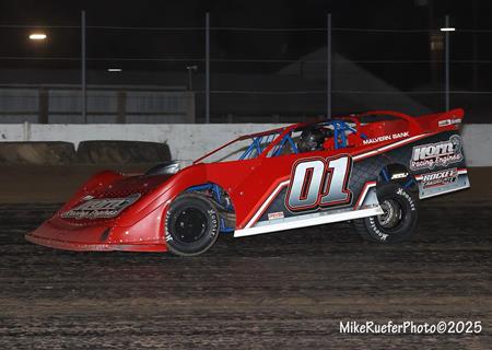 Horn adds podiums at Davenport and Independence