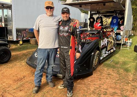 Mario Gresham races for $50,000 at Fayetteville Motor Speedway