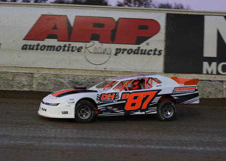Briar Cheatham scores Fourth of July victory at Deep South Speedway