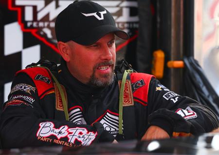Second-place run for Mario Gresham at Xtreme Speedway