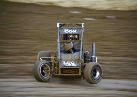 Cox battles POWRi's best at Port City, concludes weekend with three straight top