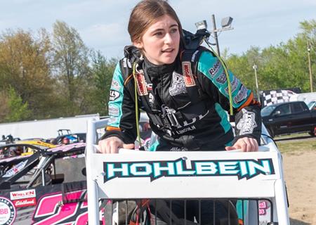 Young Racer Abby Hohlbein from Cloverdale, Ohio Ready to Make Waves in Midget an