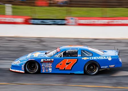 Honeycutt leads BLR in Road to the Throwback