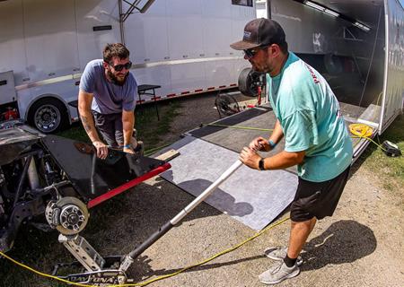 Daniel Adam closes out second week of Hell Tour with sixth-place finish at Linco