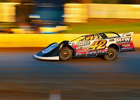 Cla Knight races into both Southbound Throwdown features at All-Tech Raceway