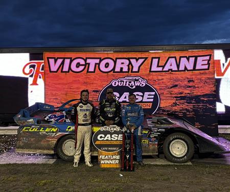 Shirley Tops World of Outlaws Action at River Cities Speedway