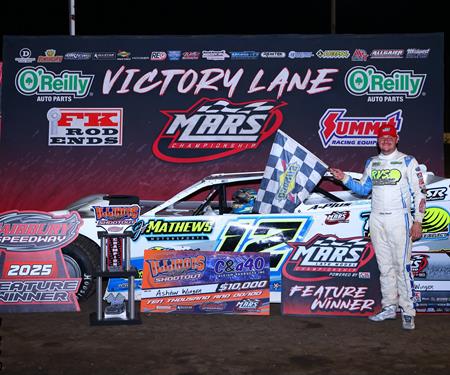 Ashton Winger takes Illinois Dirt Shootout at Fairbury Speedway