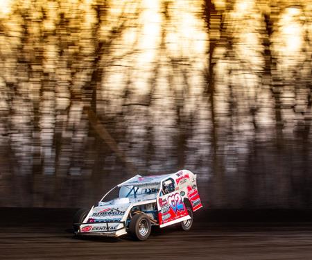 Tanner Mullens claims top-10 result in Spring Classic finale