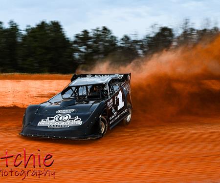 Payton Freeman competes with Southern Thunder at Lancaster Motor Speedway
