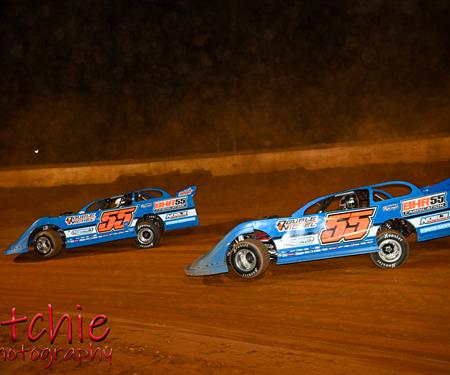 Benji Hicks and Ross Bailes drive Double Nickels in Red