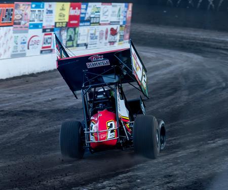 Ian Madsen and TKS Motorsports persevere at Huset’s Speedway; Knoxville Raceway