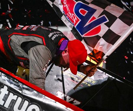Hafertepe Jr. Closes Season in Victory Lane at Fuzzy’s