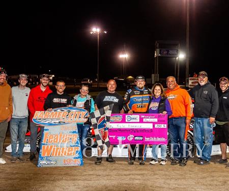 Kyle Hammer picks up Friday Night Lights victory at Farmer City Raceway