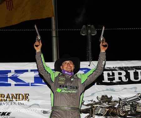 Erb captures Wild West Shootout win on Friday, finishes second in points