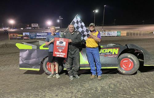 Brad Vogt Wins with Lazer at Wagner Speedway