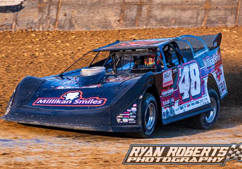 Derek Groomer makes Super Late Model start at Lawrenceburg Speedway