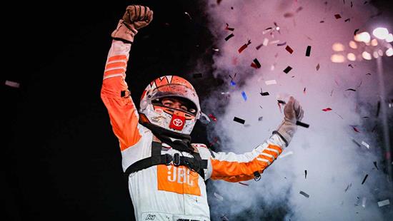Jacob Denney Drives from 24th for Fourth Xtreme Outlaw Midget Win, First at I-55