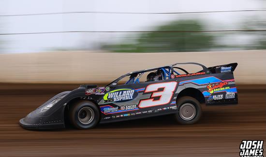 Brennon Willard takes on Illinois Valley Showdown
