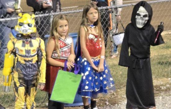 Costume Contests, Racer Scuffles PL