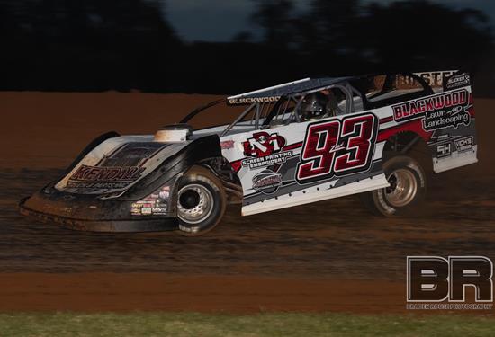 Robinson rallies to sixth-place finish at Bloomington Speedway