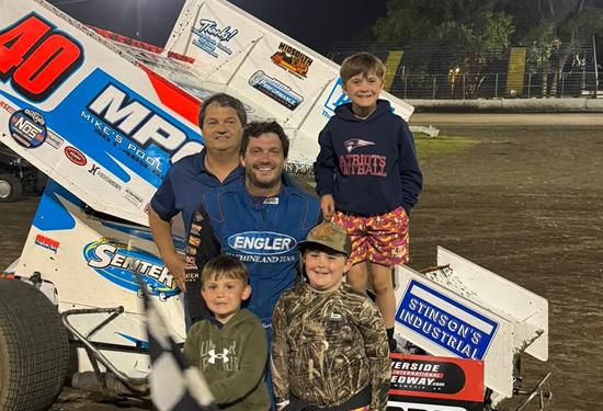 Last Corner Pass Nets Victory For Howard Moore At Riverside