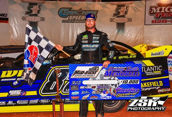 Ross Bailes cruises to another Cherokee Speedway victory in Grassy Smith Memoria