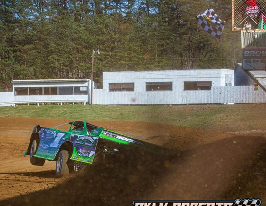 Erb advances to ninth in Brownstown's Indiana Icebreaker