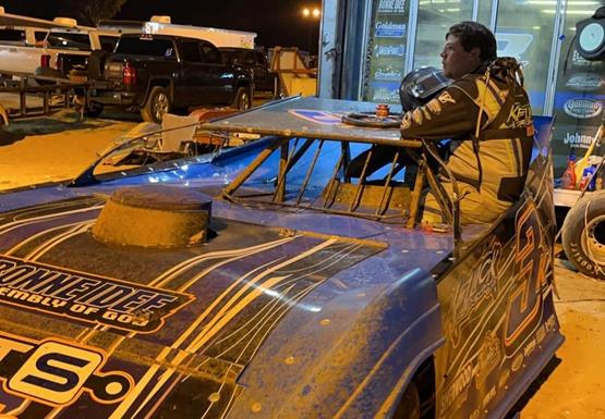 Top-5 finish in Spooky 50 finale at Super Bee Speedway