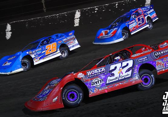 FALS hosts Castrol FloRacing Night in America 'One for the Road' action!