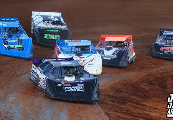 200+ Racecars converge on Duck River Raceway Park for Hunt the Front Super Dirt Series Gobbler action!