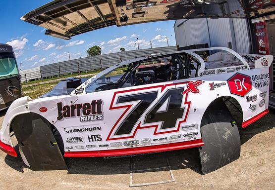 Ethan Dotson wraps up long weekend with fifth-place outing at Lincoln Speedway