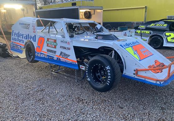 Schrader Races to Podium Finish at Springfield