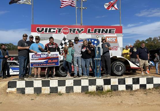 Brown Bests 604 Late Model Action at National 100; Glendenning Wins