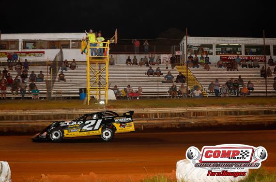 Moyer Jr. steals Comp Cams victory at Super Bee Speedway