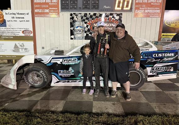 Parker grabs pair of victories at Madison Speedway