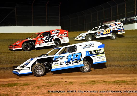 Sorensen scores Top-5 outing in King of America at Lucas Oil Speedway