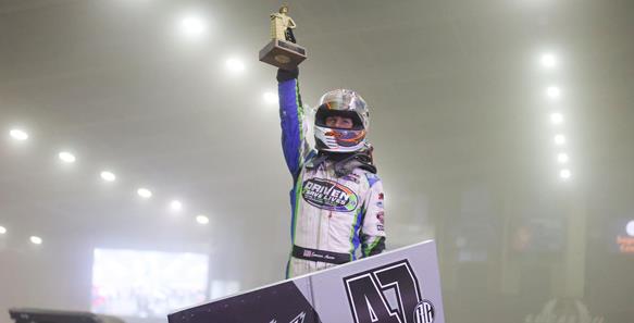 Emerson Axsom Races To Outlaw Victory In...
