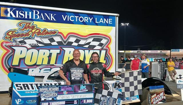 Satterlee Wins Opening Night of Appalach...