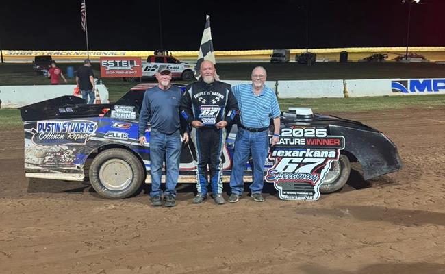 Gibbons & Price Take Their Turns in Victory Lane