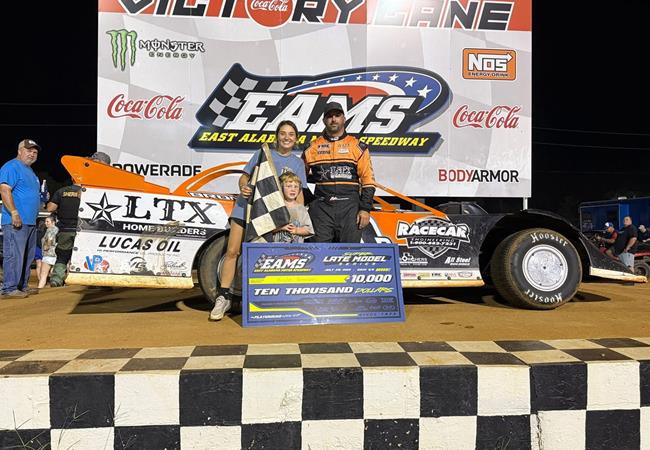 Kyle Bronson pockets $10,000 at East Alabama Motor Speedway