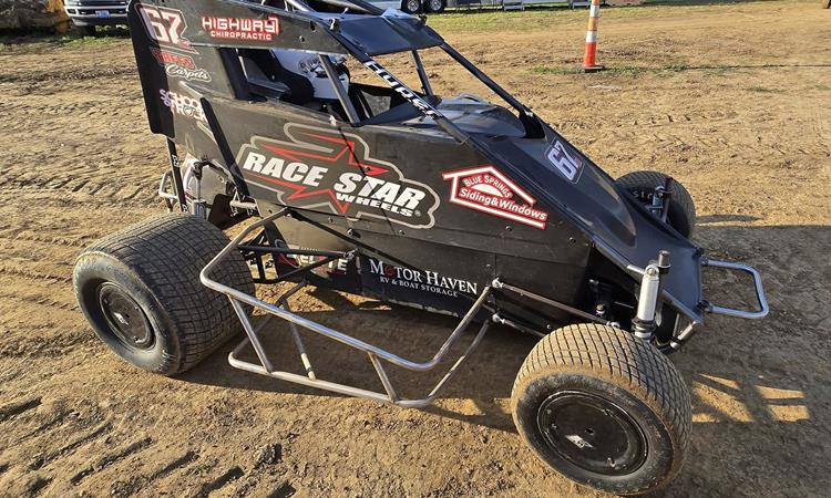 Phillips attends KKM Challenge at Sweet Springs
