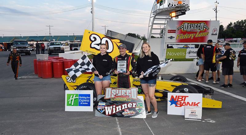 Kyle Perry Pockets $2,000 with Fourth Career 350 Supermodified Vi