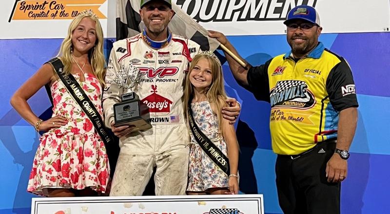 Brian Brown Puts on Epic Charge from Row Seven to Win at Knoxvill