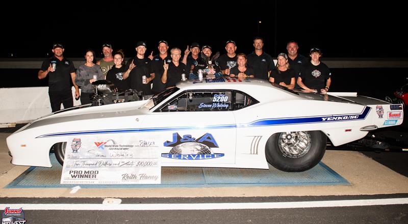 	 Mid-West Drag Racing Series Crowns Two Sets of Winners in St. L