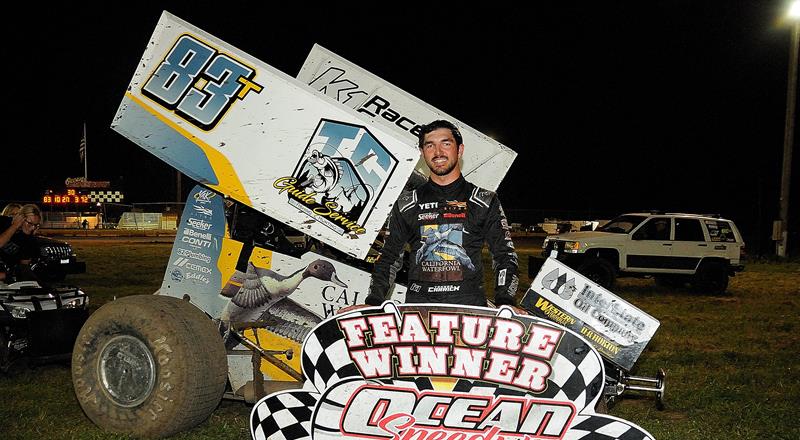 Tanner Carrick fends off late challenge to earn second straight O