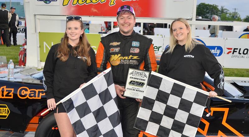Johnny Bennett Wins GTR Promotions Super Stock Round 1