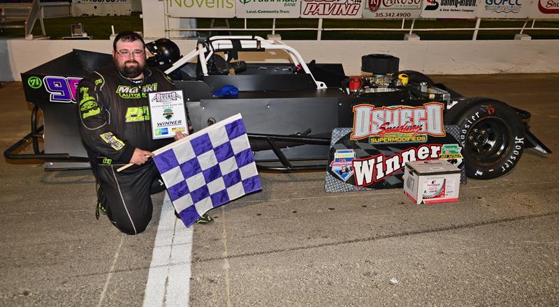 O’Connor Outduels Teammate Parker for Fourth Career SBS Victory