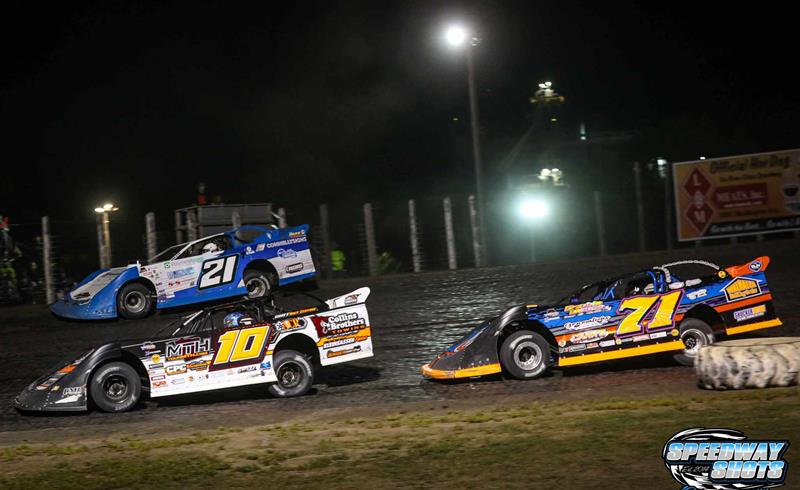 Strand steals the show to kick off the 18th John Seitz Memorial