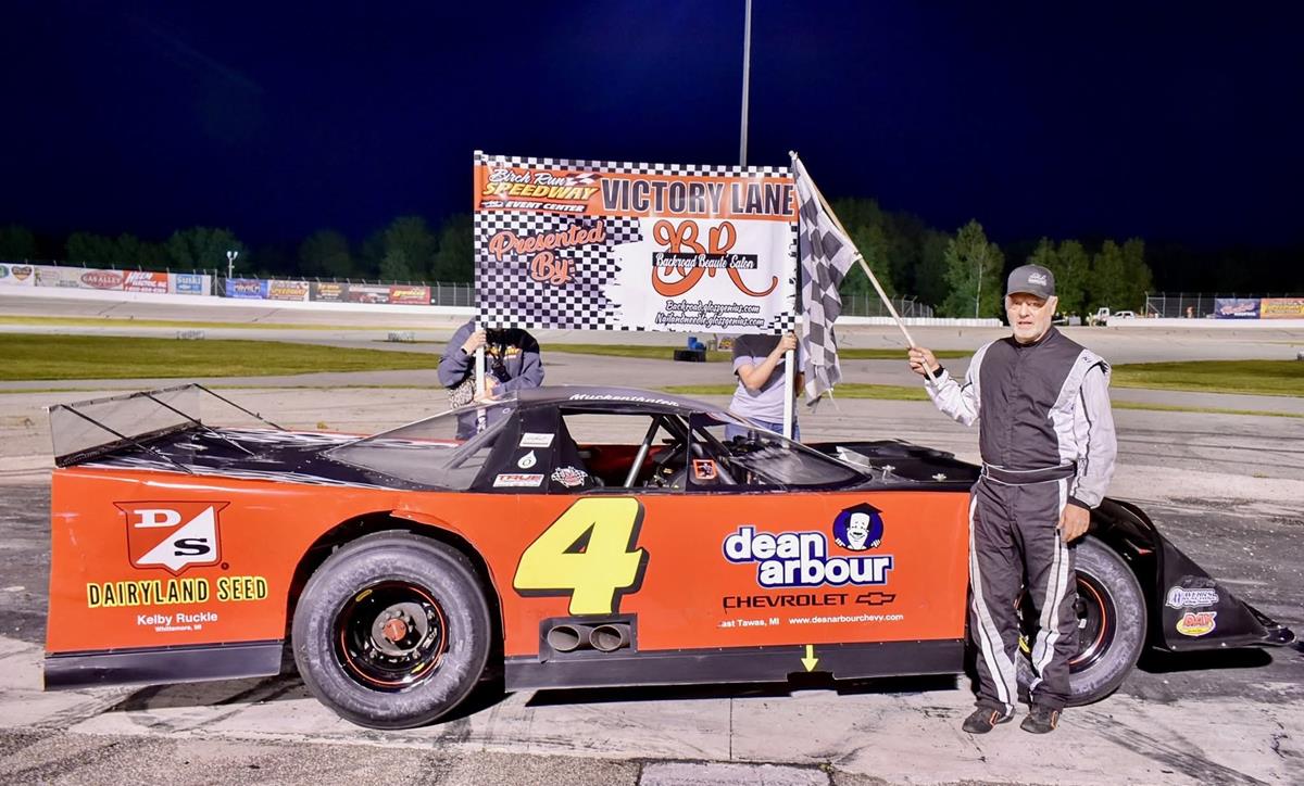 Father's Day Weekend Celebration Wins to Muckenthaler, Leonard, Saumier, and Long III